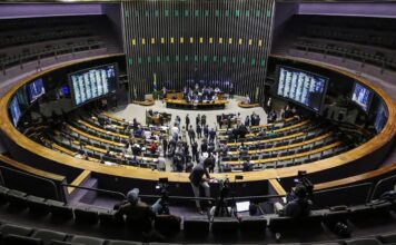 Congresso aprova isenção do IR por tempo indeterminado