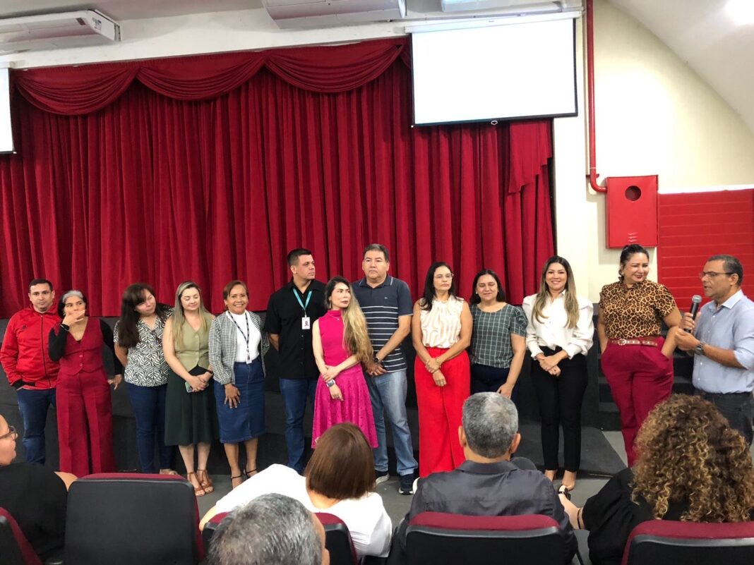 Prefeitura de Manaus apresenta Painel de Indicadores e Metas da Semed 2025 2