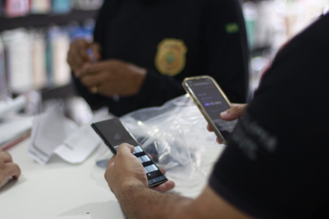 SSP-AM_RECUPERAFONE_PRENDE_FOTOS_DIVULGAÇÃO_SSP_AM1