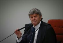 Fachin autoriza transferência de Fux para Segunda Turma do STF