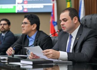 Presidente Roberto Cidade apresenta PL que protege consumidores negativados na contratação de planos de saúde