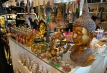 Feira Mística de Manaus impulsiona empreendedores da economia criativa amazonense