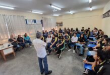 Com apoio da Fapeam, simpósio de ciência e tecnologia é realizado em escola de Manaus