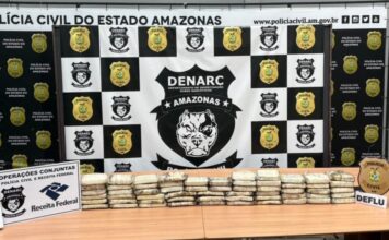Cocaína avaliada em R$ 4,5 milhões é apreendida em rodas de caminhonete pela PC-AM e Receita Federal