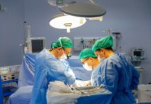 Governador do Amazonas anuncia autorização do Ministério da Saúde para transplante de fígado no Amazonas