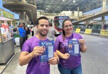 Prefeitura de Manaus promove ação educativa nos terminais 4 e 5 sobre direitos da pessoa idosa