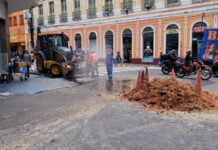 Prefeitura de Manaus realiza desobstrução de galeria subterrânea na avenida 7 de Setembro