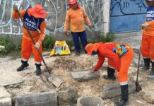 Prefeitura de Manaus trabalha em manutenção de drenagem superficial no bairro Monte das Oliveiras