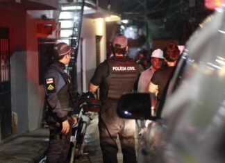 Estabelecimentos foram autuados e notificados nas zonas centro- sul, centro-oeste e norte de Manaus