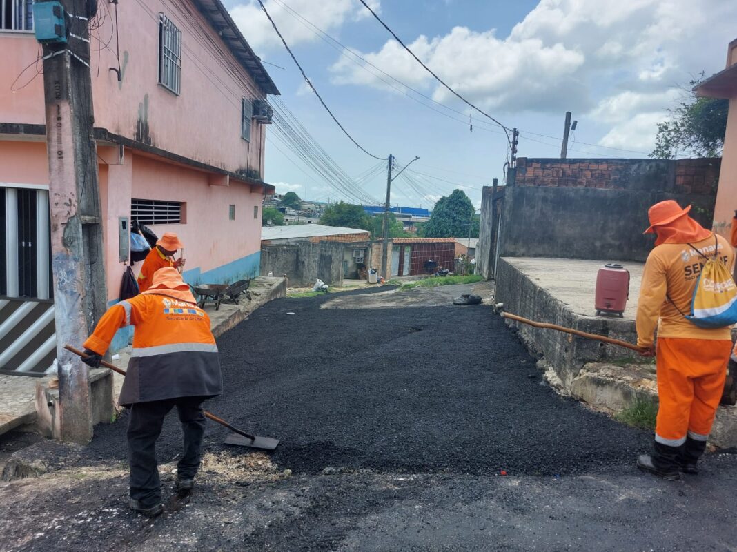 ‘Plano de Verão’ da Prefeitura de Manaus alcança mais duas ruas no bairro Zumbi dos Palmares 3