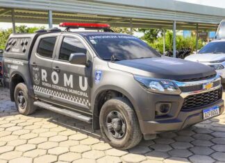 Romu apreende arma de fogo e detém grupo durante patrulhamento preventivo no Tarumã