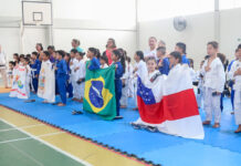 Alunos do Cime Lucia Melo Ferreira Almeida da prefeitura participam de troca de faixas do projeto ‘Aprender Lutando’