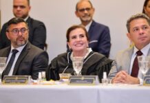 Presidente do TCE-AM anuncia projetos que marcarão o biênio 2026–2027 durante cerimônia de posse