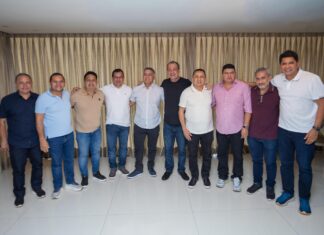 Mais de 30 prefeitos do interior vêm a Manaus e procuram Omar para planejar 2026