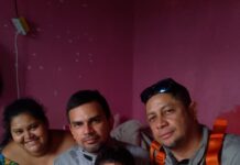 Heróis da Rua: Eletricistas salvam criança de 1 ano e 9 meses no Lago Azul