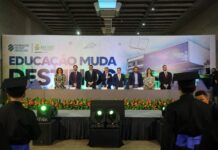 Governador Wilson Lima e vice-governador Tadeu de Souza participam de formatura de alunos da rede pública em ensino médio técnico na Fundação Matias Machline
