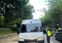 Operação da prefeitura apreende veículos que realizavam transporte clandestino na zona Leste de Manaus