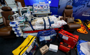 Expo Saúde: SES-AM destaca serviço de UTI Aérea do Amazonas, considerado o segundo maior das Américas