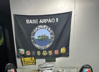 Base Arpão 2: PMAM prende homem transportando oito quilos de maconha para Manaus