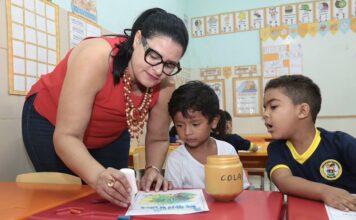 Prefeitura entrega Cmei reformado na zona Norte e reforça meta de alfabetização na idade certa em Manaus