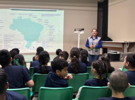 Projeto Sementes do Futuro, do MP, visita escola e promove palestra sobre o tratamento da água em Manaus
