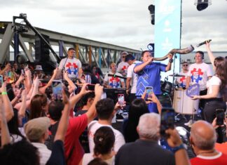 Largo das Emoções: Projeto #Toadas encerra temporada histórica de 10 anos com duelo no Centro de Manaus