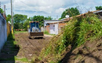 Prefeitura de Parintins leva melhorias ao Pascoal Alaggio e moradores agradecem investimentos