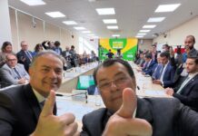 BR-319: Eduardo Braga celebra anúncio de edital para asfaltamento do trecho do meio