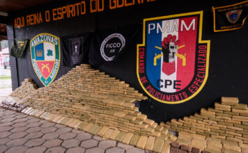 Polícia Militar do Amazonas prende três homens e apreende cerca de 800 quilos de entorpecente, em Iranduba