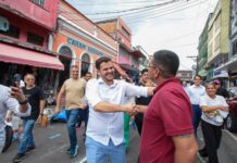 Prefeito Renato Junior realiza primeiro ato da gestão próximo ao povo no mercado municipal Adolpho Lisboa e visita feiras do Centro
