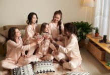 O BOTTECO VIDEOKÊ promove diversão e entretenimento no dia de trabalhar de pijama