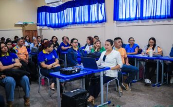 Prefeitura de Parintins realiza o “Dia D” para elaboração do Plano TCE pela Educação