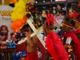 Prefeitura de Parintins distribui mais de 7 mil ovos de chocolate em ação de Páscoa