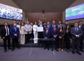 Governador Roberto Cidade faz chamado duro pela governabilidade no Amazonas