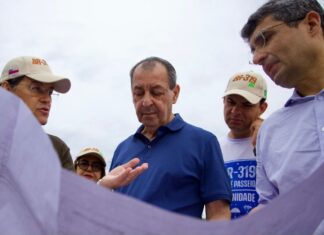 Sai edital de licitação para recuperar trecho do meio da BR-319 e Omar Aziz destaca momento histórico para o Amazonas