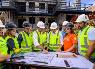 Em vistoria de obras do Residencial Compensa, governador interino Roberto Cidade destaca continuidade dos projetos habitacionais no Amazonas