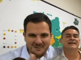 Encontro de Renato Jr. e David é “Tão autênticas quanto uma nota de 300 reais”. (VÍDEO)