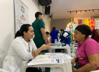 Serviços de saúde, cidadania e assistência social reuniram instituições, profissionais voluntários e acadêmicos da UEA no conjunto Américo Medeiros