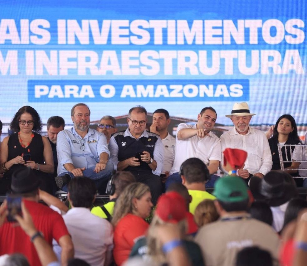 Visita-Lula_Anuncio-de-investimentos-para-o-AM_Foto_Secom.jpg