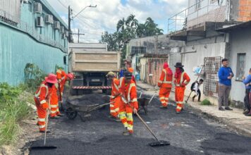 Prefeitura de Manaus avança com operação ‘Tapa-Buracos’ no bairro Colônia Terra Nova