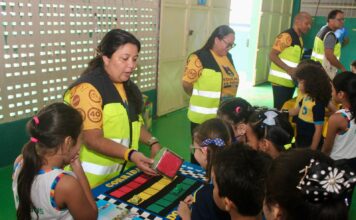 Prefeitura de Manaus leva atividade lúdica de trânsito à escola municipal do bairro Alvorada