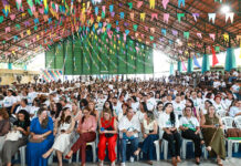 Prefeito Renato Junior celebra formação de mais de mil agentes de saúde e sanciona lei de progressão histórica para servidores da Semsa