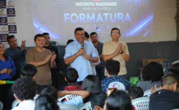 Durante formatura de 200 alunos do Instituto Mackenzie, Wilson Lima reafirma compromisso com igrejas e projetos sociais