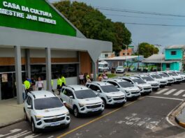 Prefeito Mateus Assayag amplia estrutura da assistência social com entrega de dez veículos aos equipamentos da Semasth