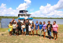 Estudantes de Medicina da Universidade Keio acompanham atendimentos na zona rural de Parintins
