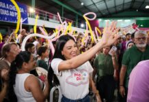 “Minha bandeira é o povo amazonense”, afirma Mayra Dias em evento na zona Sul de Manaus