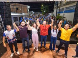 Na Cidade Nova, Omar defende retomada do funcionamento 24 horas das delegacias