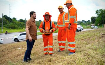 Renato Junior vistoria serviços de limpeza com nova tecnologia na zona Norte e afirma que robôs de roçagem ampliam produtividade sem substituir garis na limpeza urbana