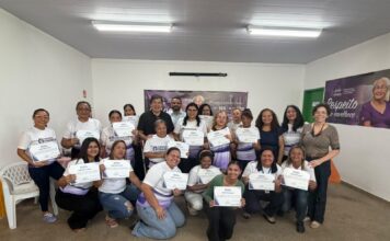 Prefeitura de Manaus conclui mais duas turmas do curso de Cuidador Comunitário de Pessoas Idosas e ultrapassa 120 pessoas capacitadas