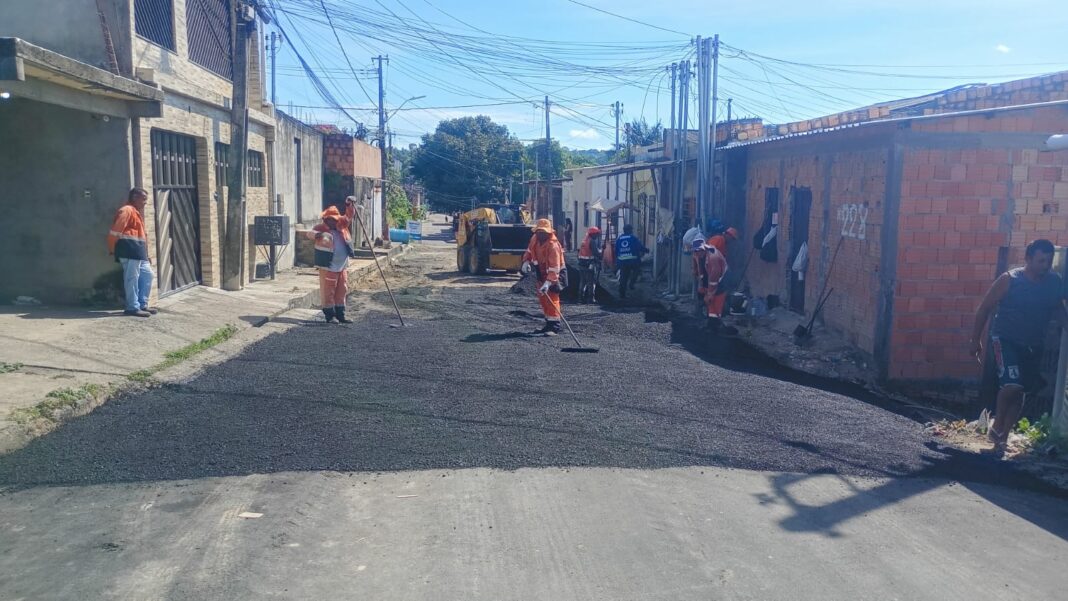Prefeitura de Manaus recupera rua da comunidade Monte Sião e garante mais mobilidade e qualidade de vida aos moradores 3